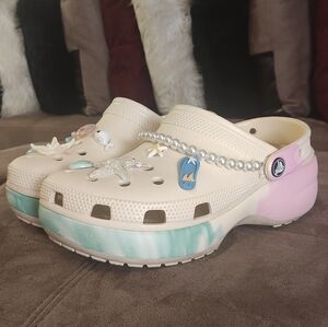 *SOLD*🩷💚OMBRE PLATFORM CROCS🩵🩷
